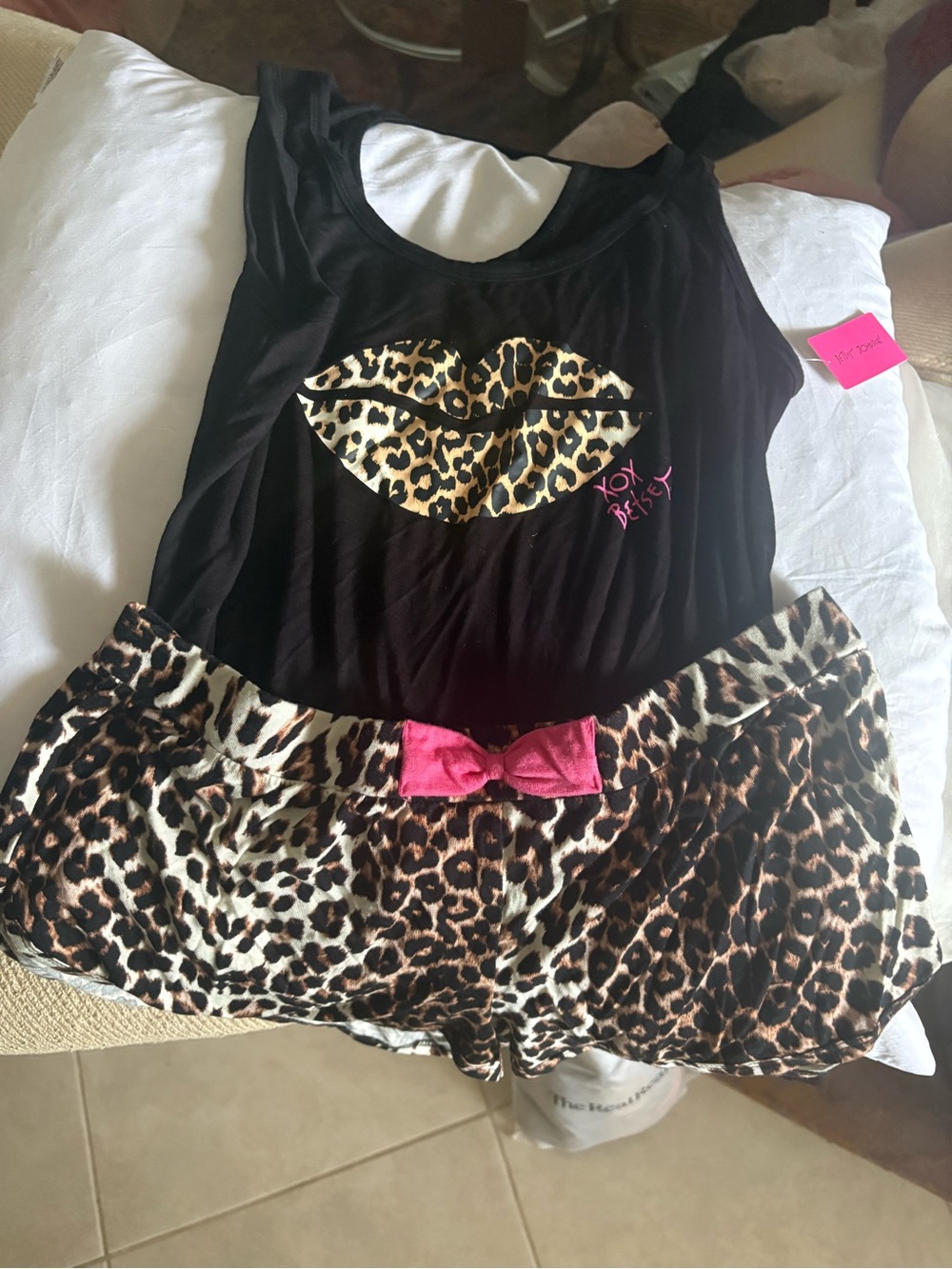 (NWT) Betsy Johnson loungewear - Picture 5 of 9